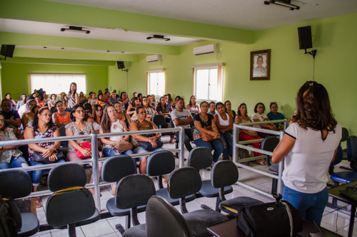 Secretaria Municipal de Educação faz Capacitação com os Profissionais da rede Municipal de Ensino